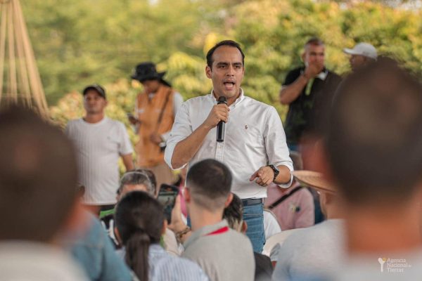 Alivio para las motos: 5 infracciones de tránsito ya no generarán inmovilización, el Congreso de la República le dio el si definitivo a una iniciativa del senador liberal Alejandro Vega